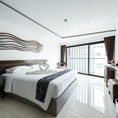 Blackwoods Hotel Pattaya - Sha Extra Plus Extérieur photo Deluxe Room