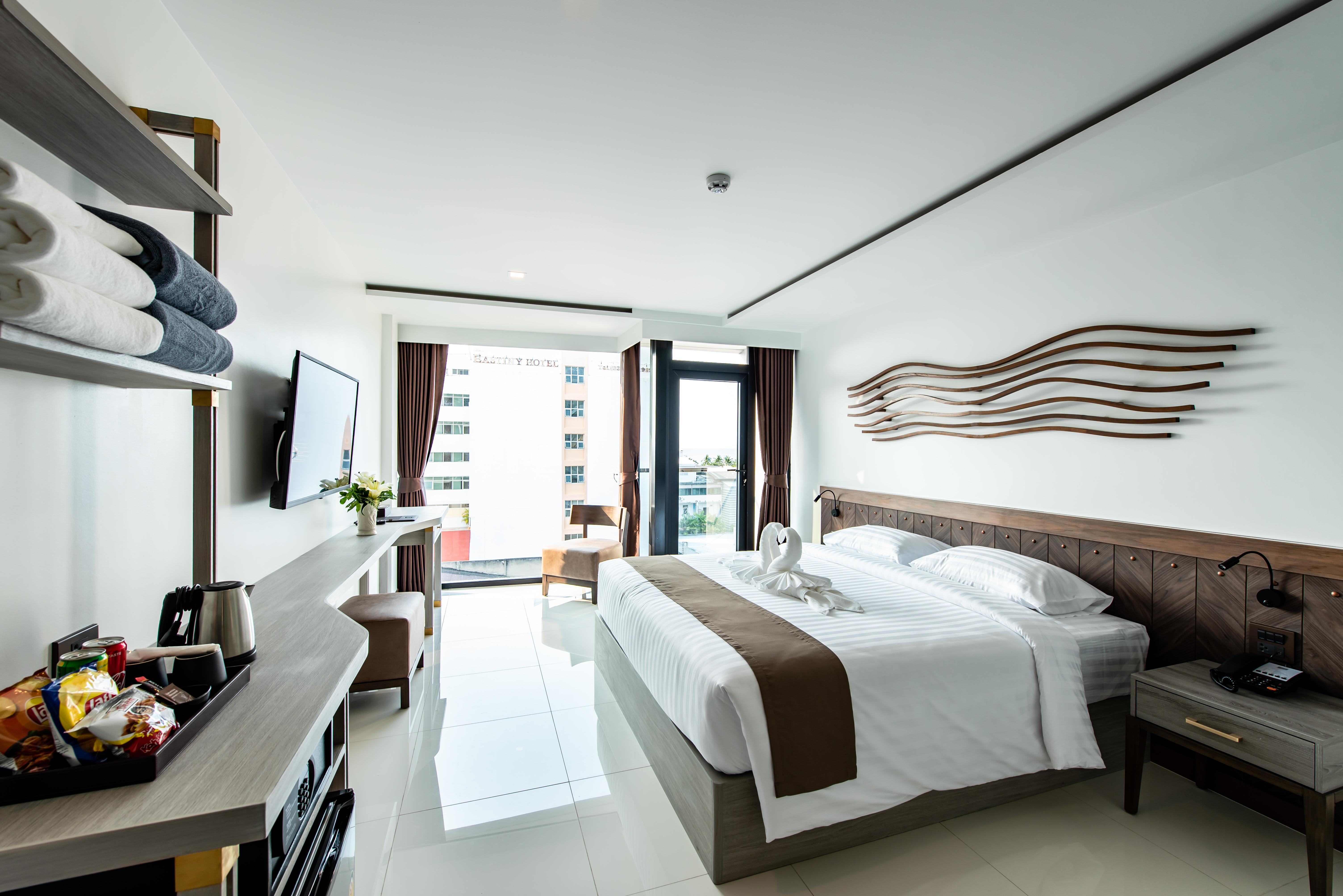 Blackwoods Hotel Pattaya - Sha Extra Plus Extérieur photo Deluxe Ocean View